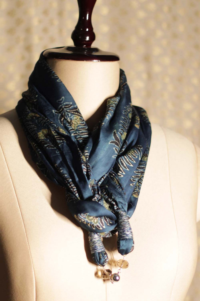 Scarf with Magnets | Conifers Indigo Ajrakh