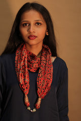 Scarf with Magnets | Scarlet geometric Ajrakh