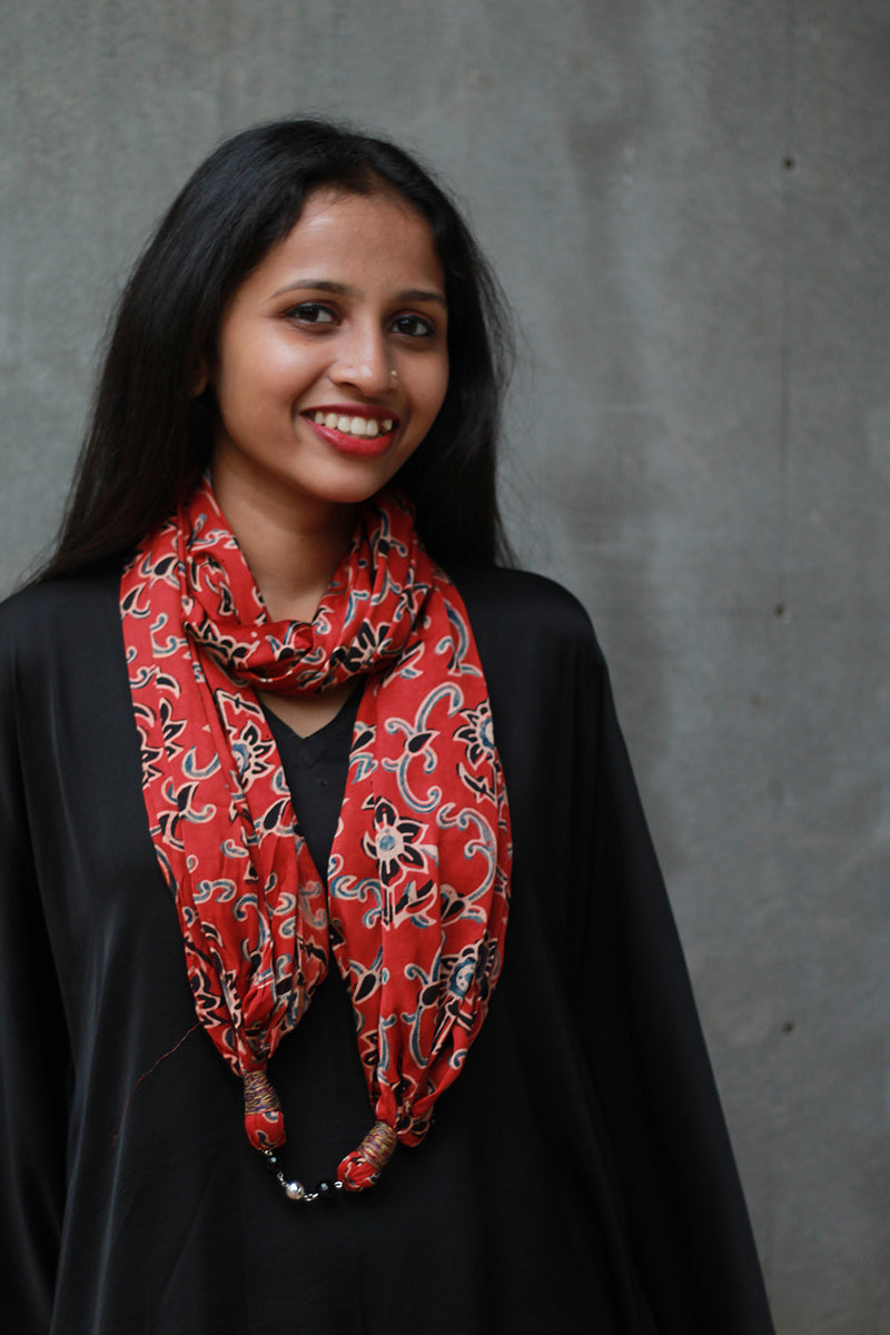 Scarf with Magnets | Madder Floral Ajrakh