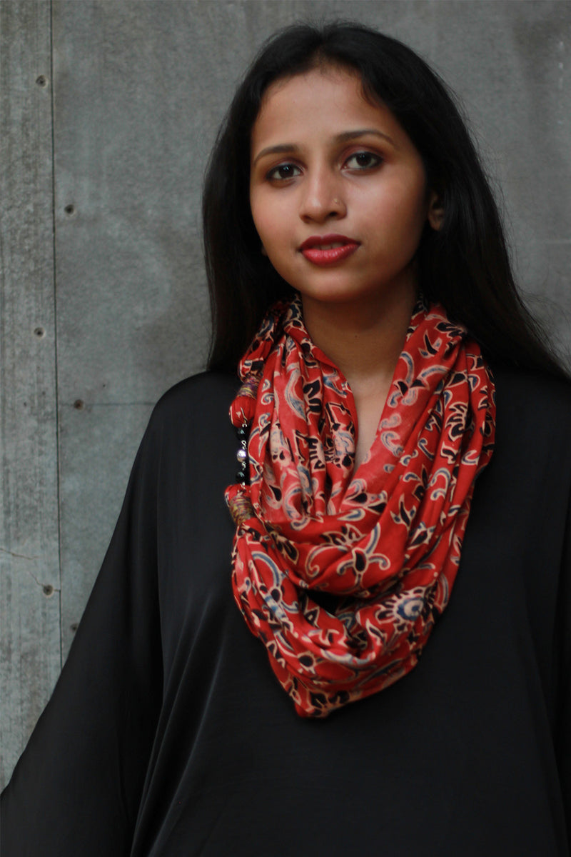 Scarf with Magnets | Madder Floral Ajrakh