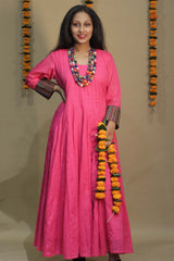 Alankrita | Chaaliskali  | Fuschia with Khunn Details