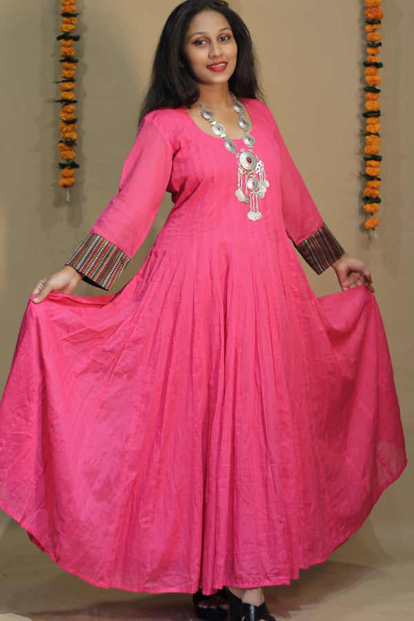 Alankrita | Chaaliskali  | Fuschia with Khunn Details