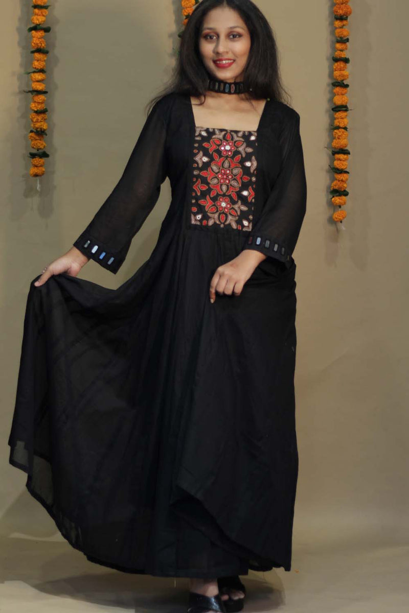 Alankrita | Chaaliskali | Mirrorwork Yoke in Black