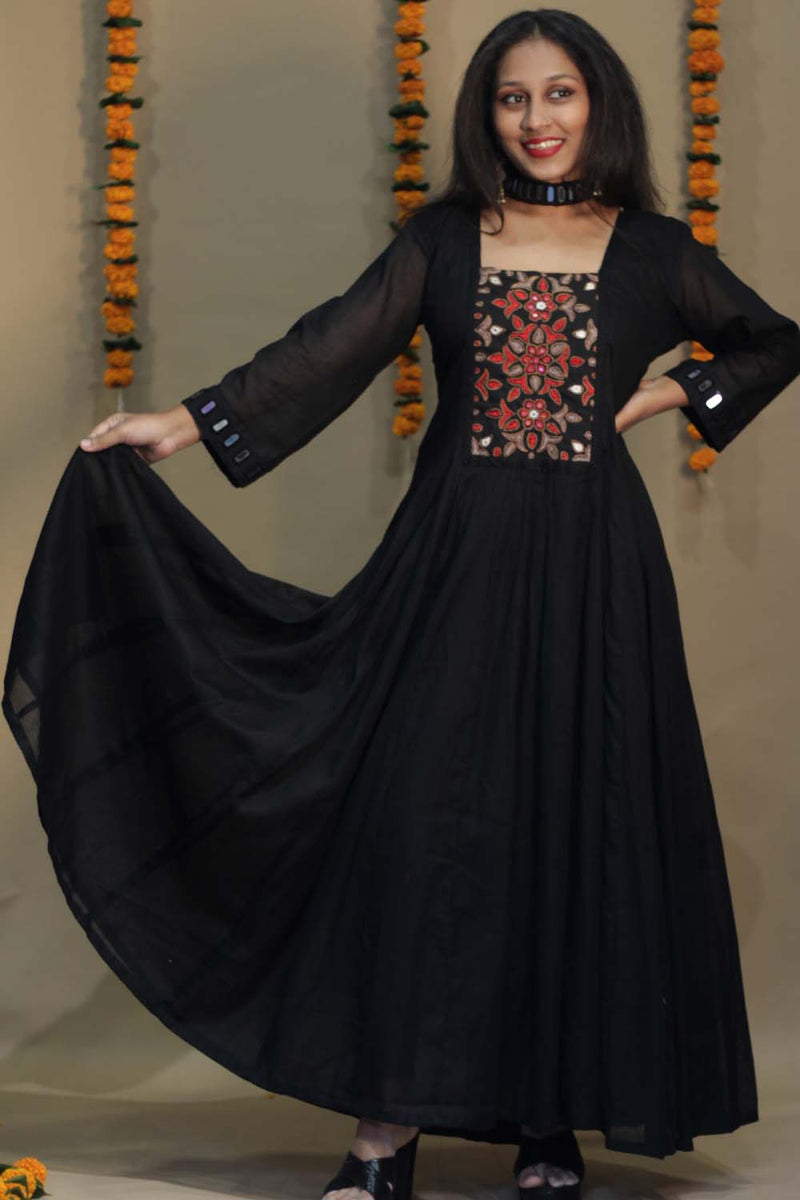 Alankrita | Chaaliskali | Mirrorwork Yoke in Black