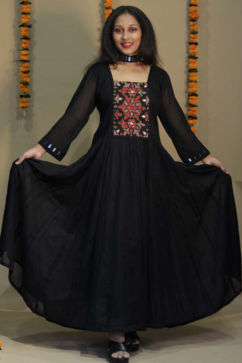 Alankrita | Chaaliskali | Mirrorwork Yoke in Black