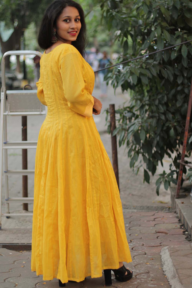 Alankrita | Chaaliskali Kurta | Mirrorwork Yoke in Chrome Yellow