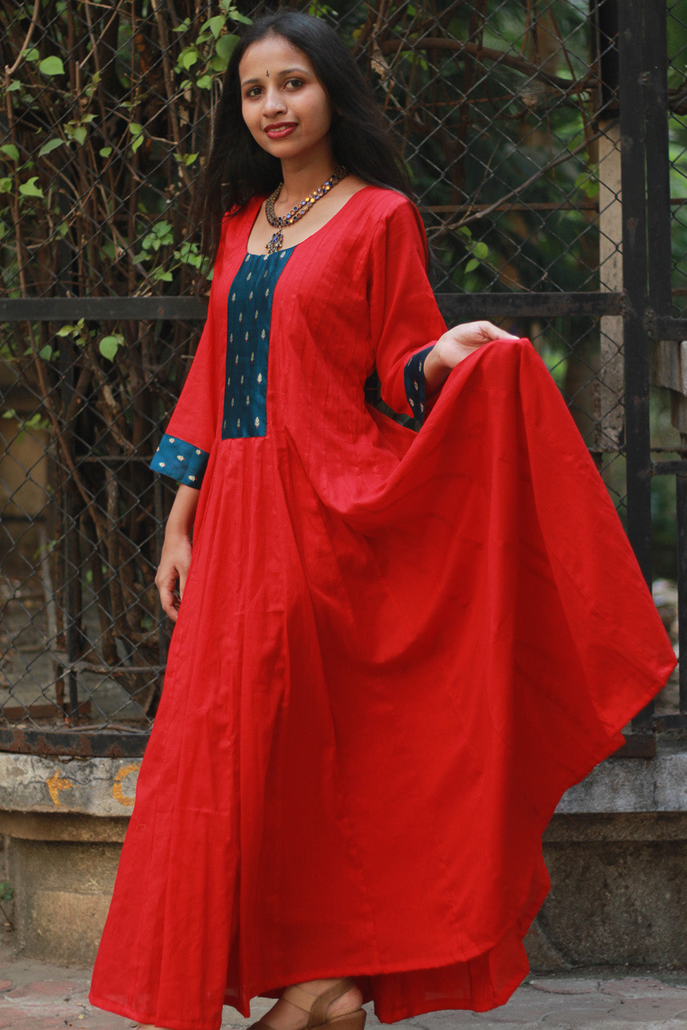 Alankrita | Chaaliskali Kurta | Rouge