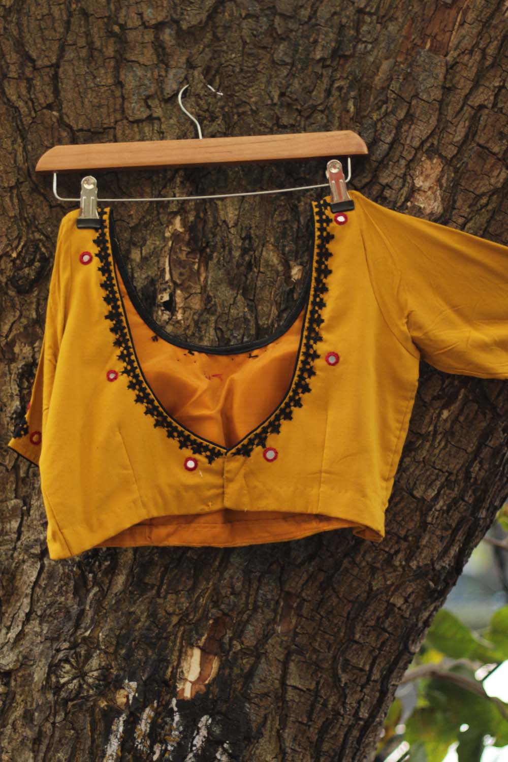 Sindhi Tanka | Chrome Yellow Blouse