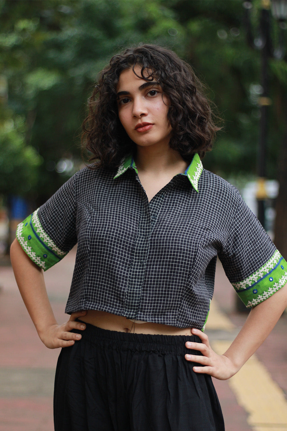 Vairagi | Patteda Anchu Blouse | Noir with Embroidery