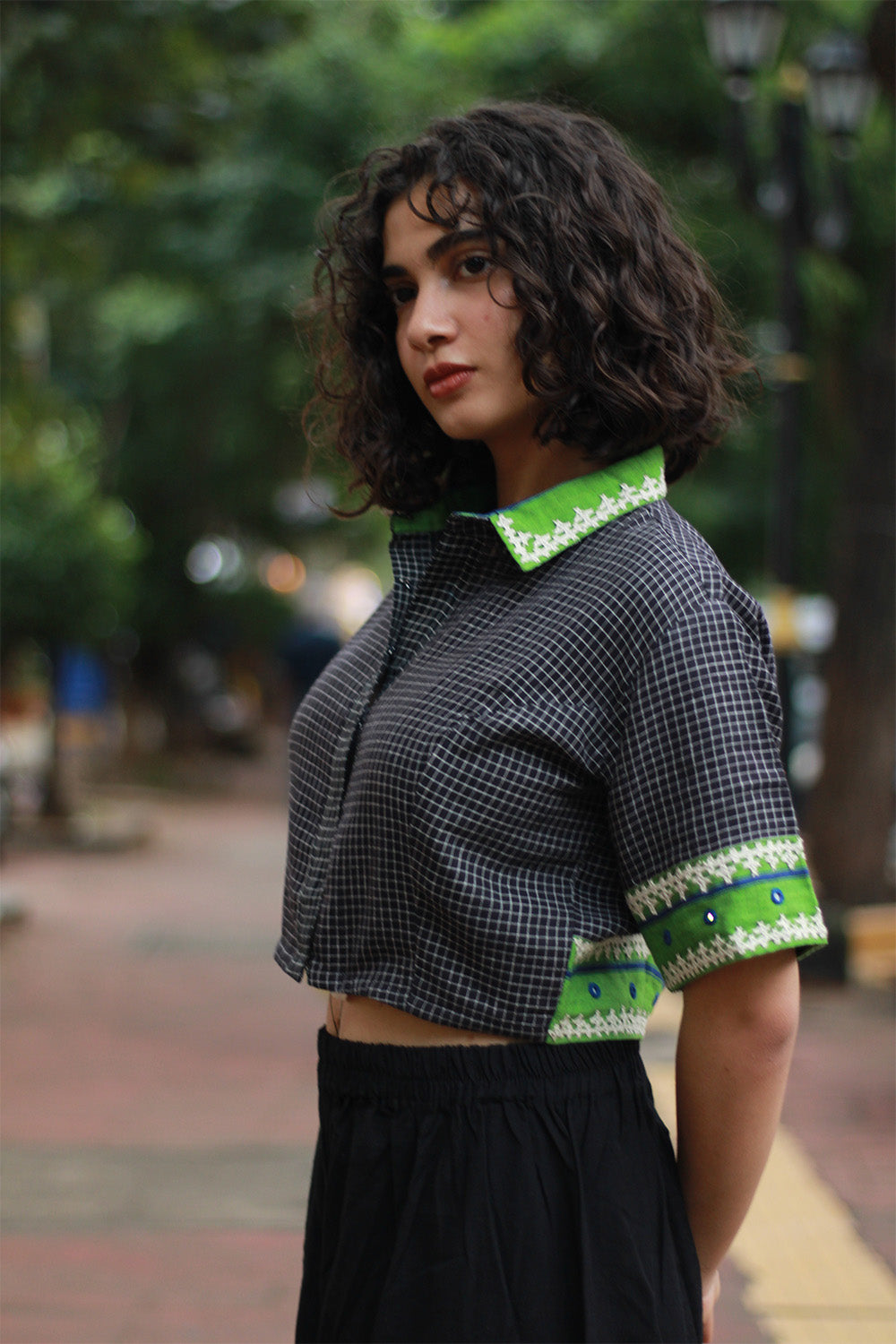 Vairagi | Patteda Anchu Blouse | Noir with Embroidery