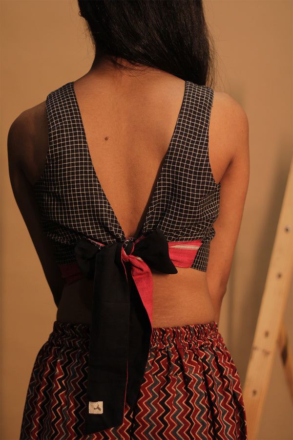 Mastaani | Reversible Blouse | Patteda Anchu Red and Black