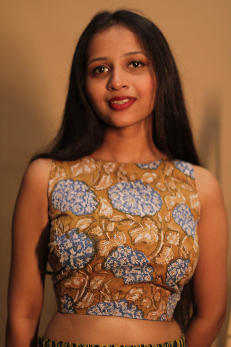 Mastaani | Reversible Blouse | Cobalt Blue & Blue Blooms Sanganeri