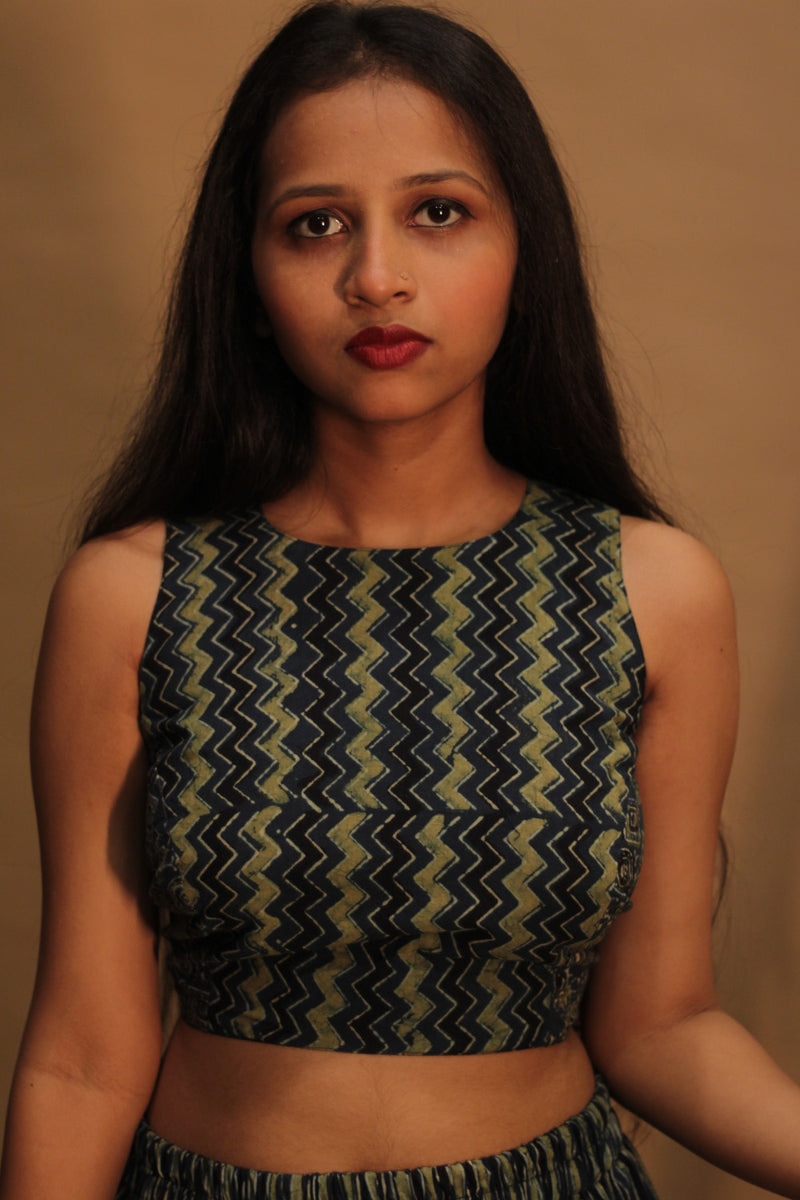 Mastaani |Reversible Blouse | Noir with Sea Green Chevron & Universe