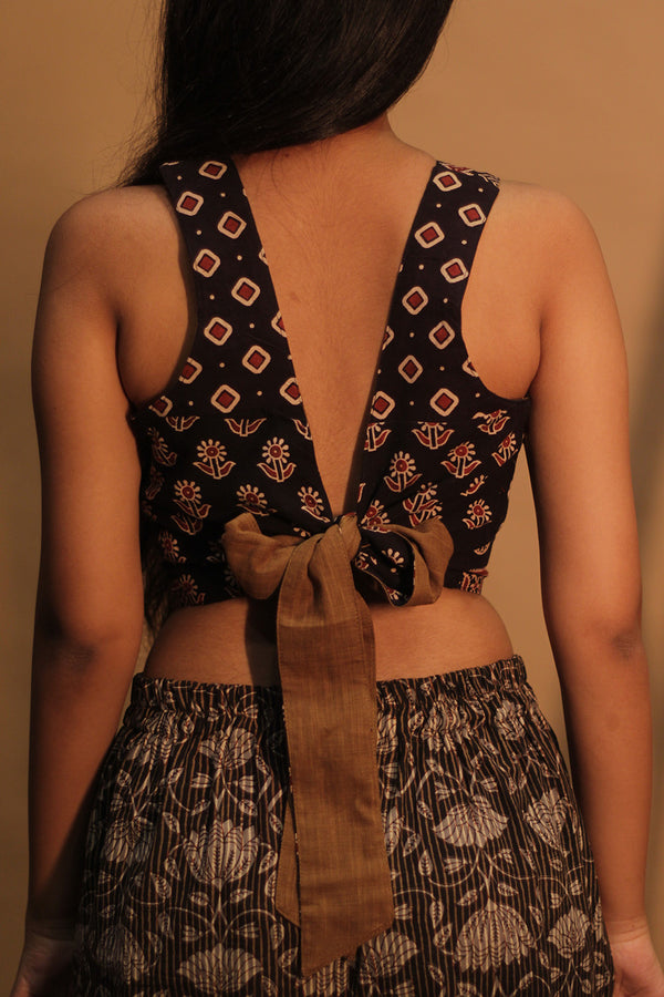 Mastaani | Reversible Blouse | Tan Brown with Noir Gamthi