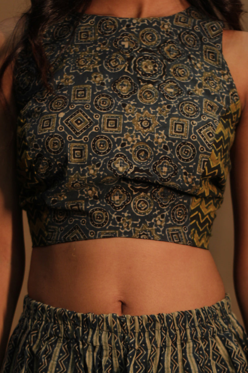Mastaani | Reversible Blouse | Noir with Sea Green Universe & Chevron