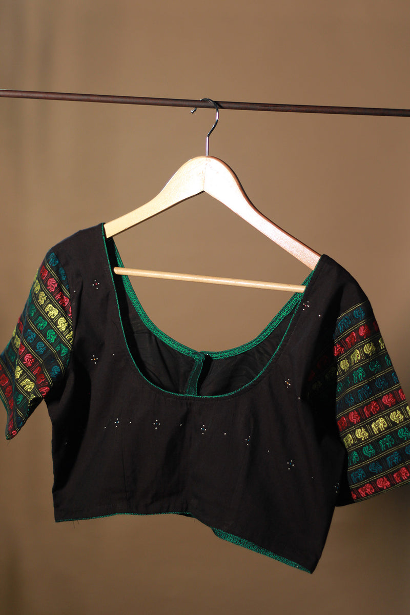Khunn Blouse with Tangaliya