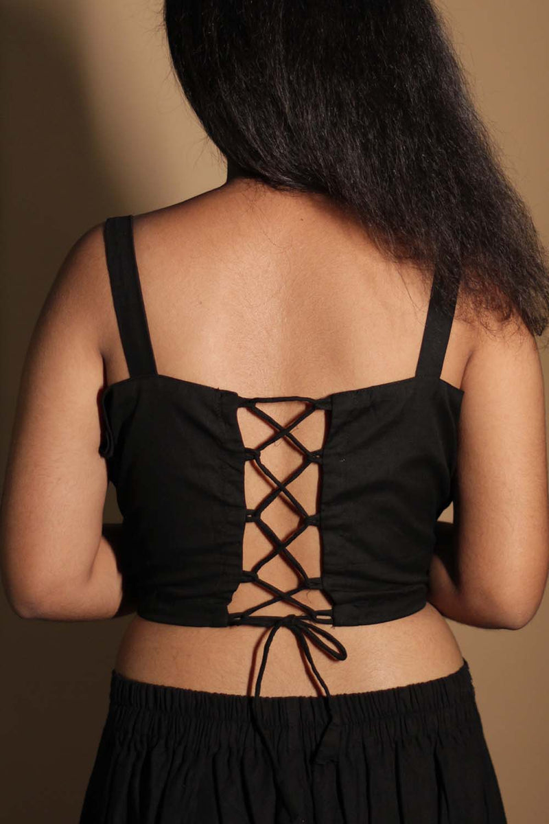Moha | Backless Lace-Up Blouse | Noir Cotton