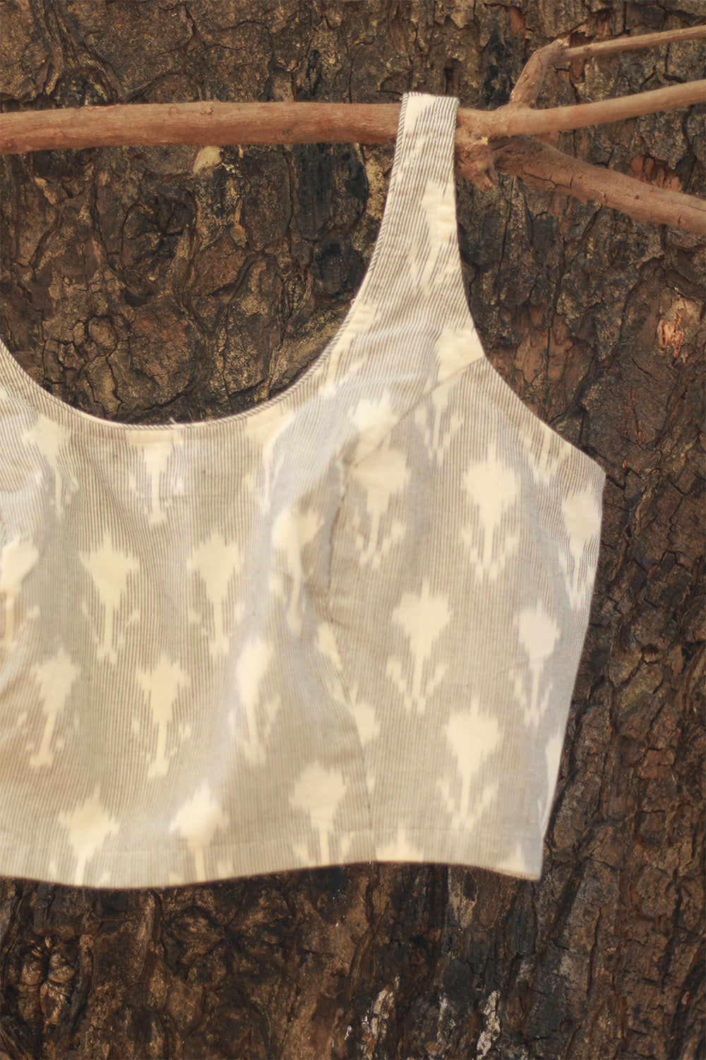 Sleeveless Blouse | Ikkat | Pearl Grey