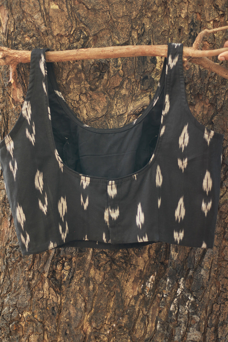 Sleeveless Blouse | Ikkat | Noir
