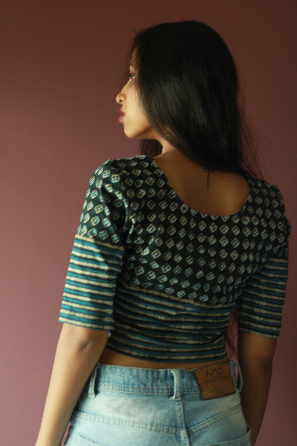 Kirgiti | Stretchable Blouse / Crop Top | Grey-Blue Buta and Striped Dabu