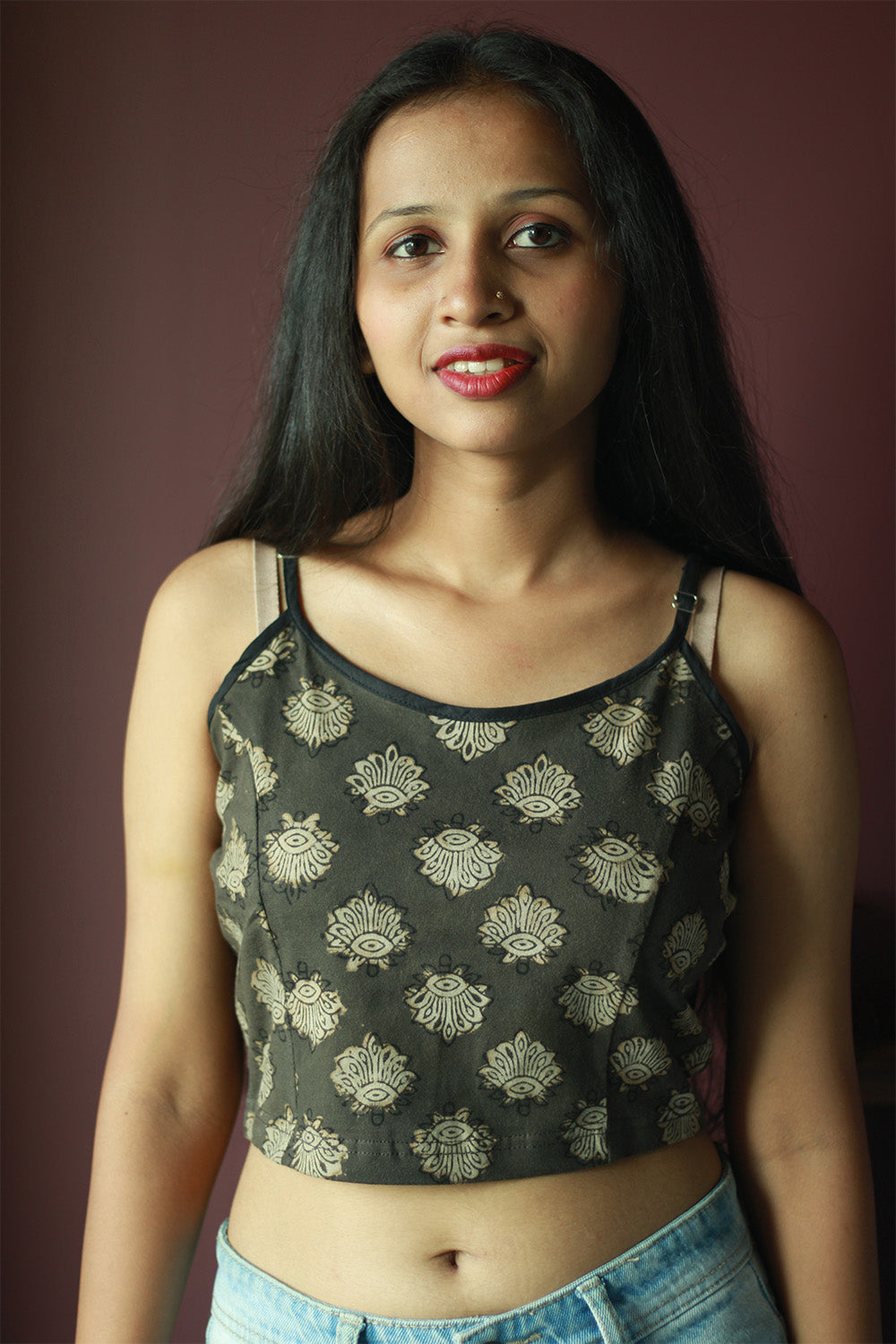 Kirgiti | Stretchable Blouse / Crop Top | Spaghetti | Brownish Boota Dabu