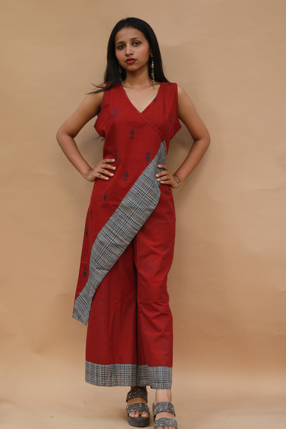 Raaya | Tapered Co-ord Set | Red with Gamcha
