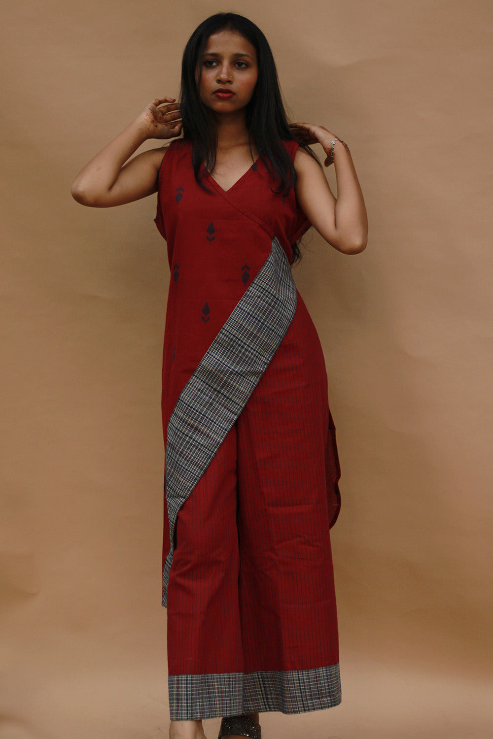 Raaya | Tapered Co-ord Set | Red with Gamcha