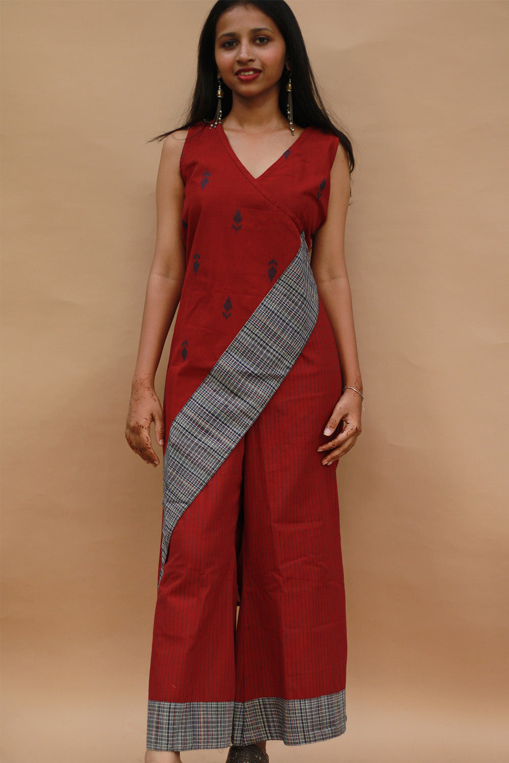 Raaya | Tapered Co-ord Set | Red with Gamcha