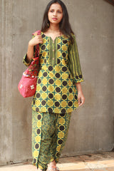 Shubhra | Dhoti Kurta Co-Ord Set | Green Shatkon Ajrakh