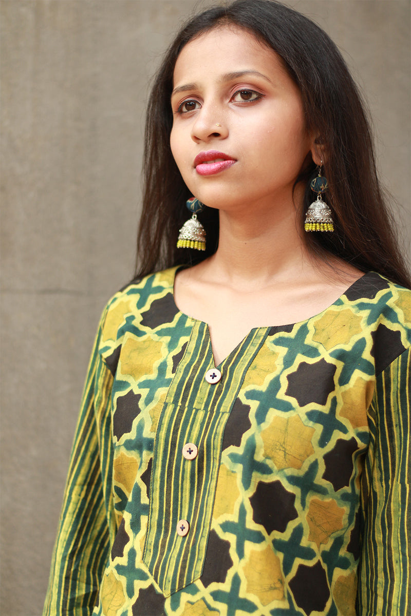 Shubhra | Dhoti Kurta Co-Ord Set | Green Shatkon Ajrakh