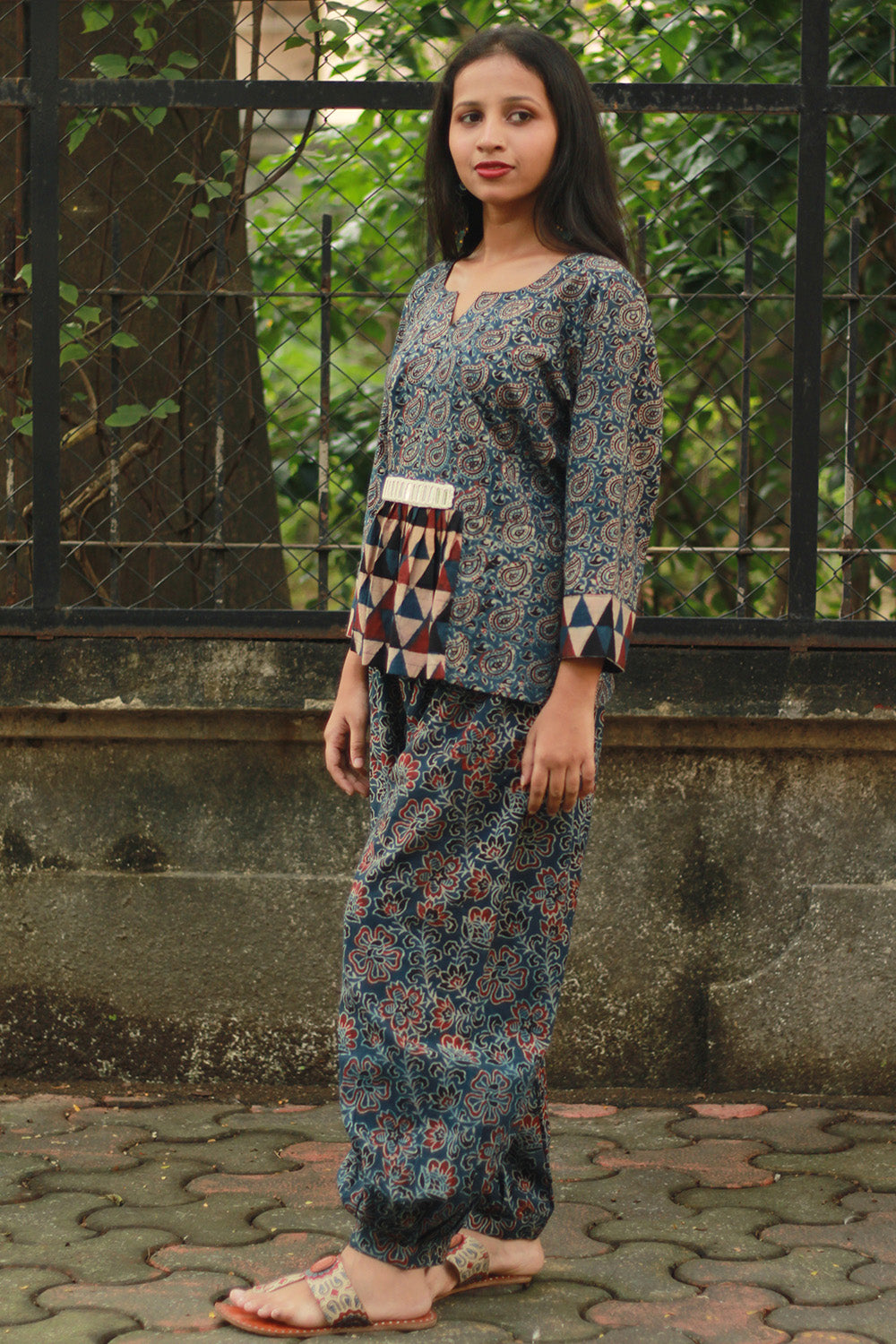 Afsana | Co-Ord Set with Mirrorwork | Indigo Paisley Ajrakh