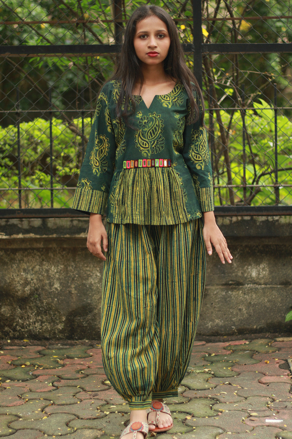 Afsana | Co-Ord Set with Mirrorwork | Green Paisley Ajrakh