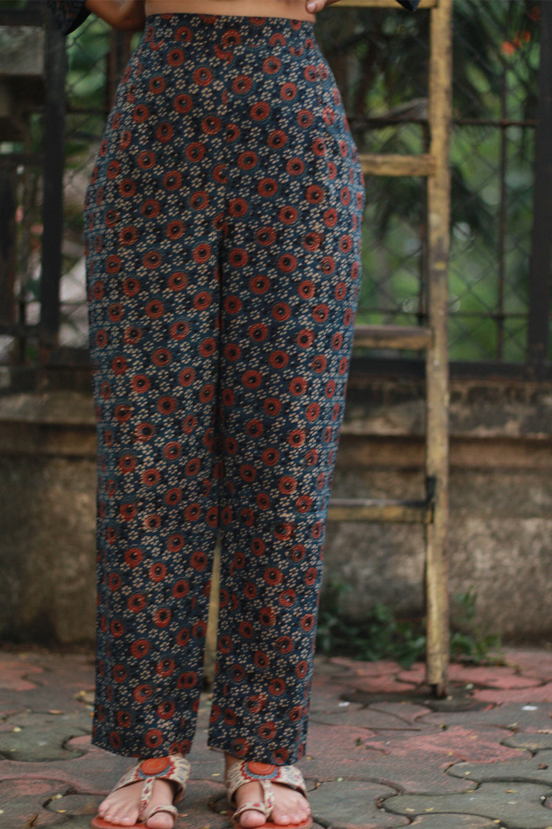 Afsana | Co-Ord Set with Mirrorwork | Navy Paisley Ajrakh