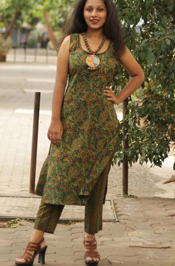 Vanya | Long Sleeveless Kurta | Green Floral Ajrakh