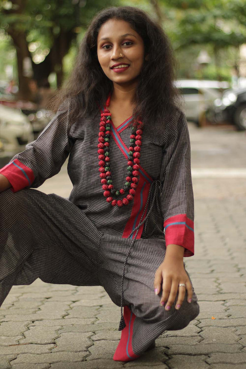 Vasundhara Syahi | Patteda Aanchu Co-Ord Set | Red