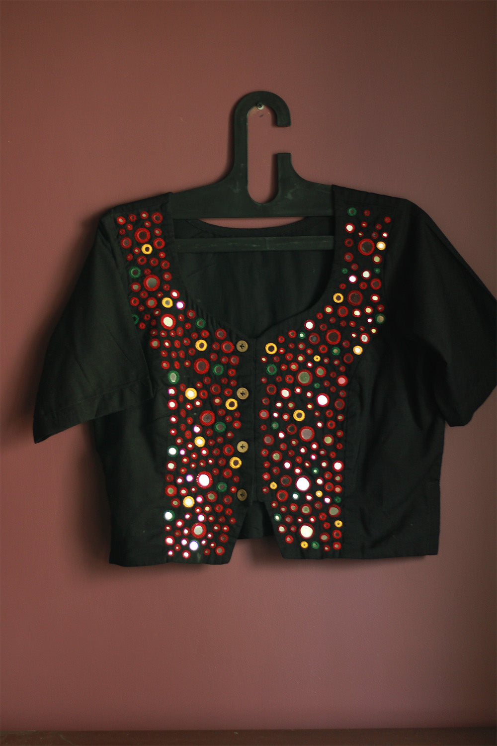 Gor Banjara | Embroidered Cropped Shirt-Blouse | Noir