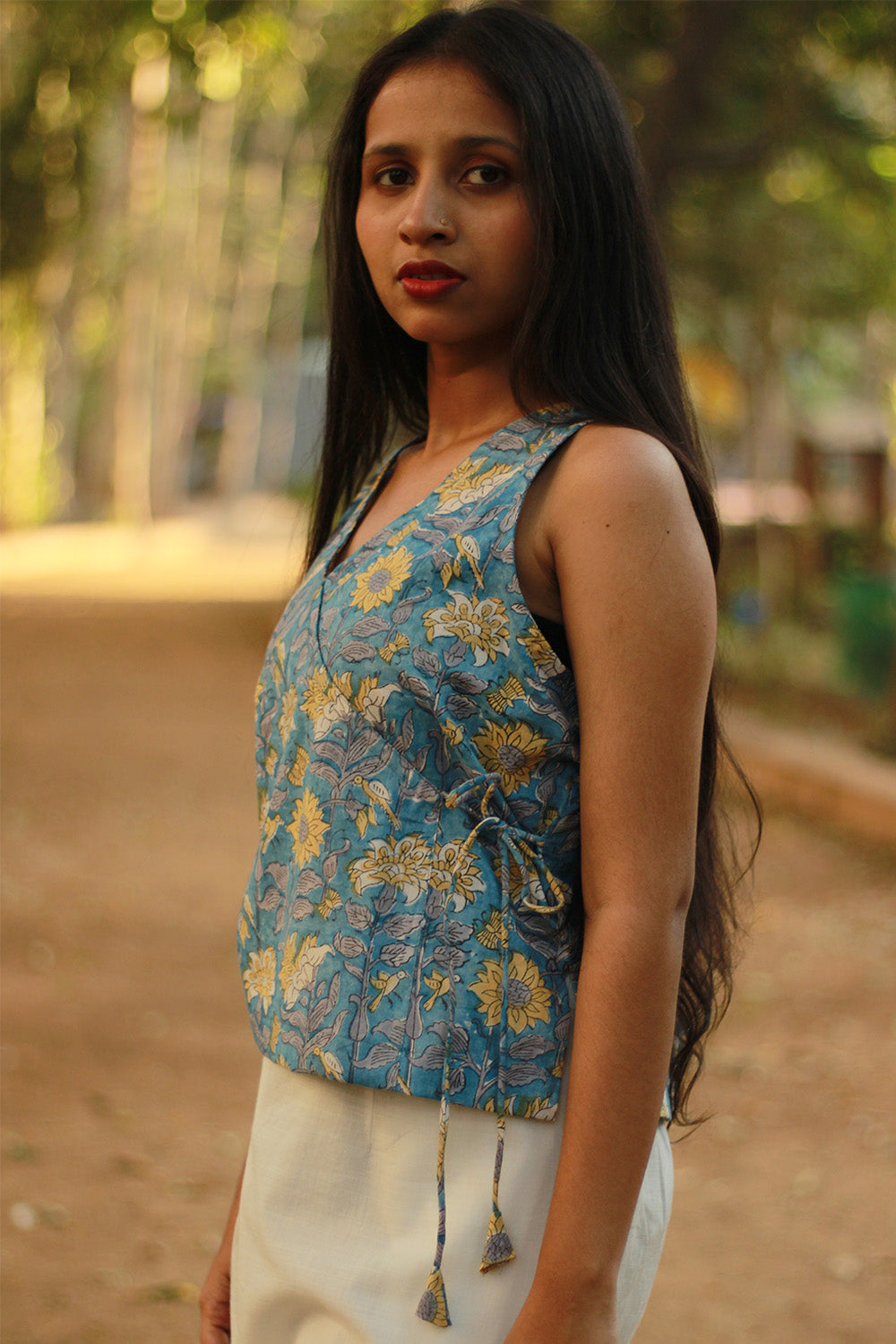 Aabroo | Sleeveless Angarkha Crop Top | Cyan Sanganeri