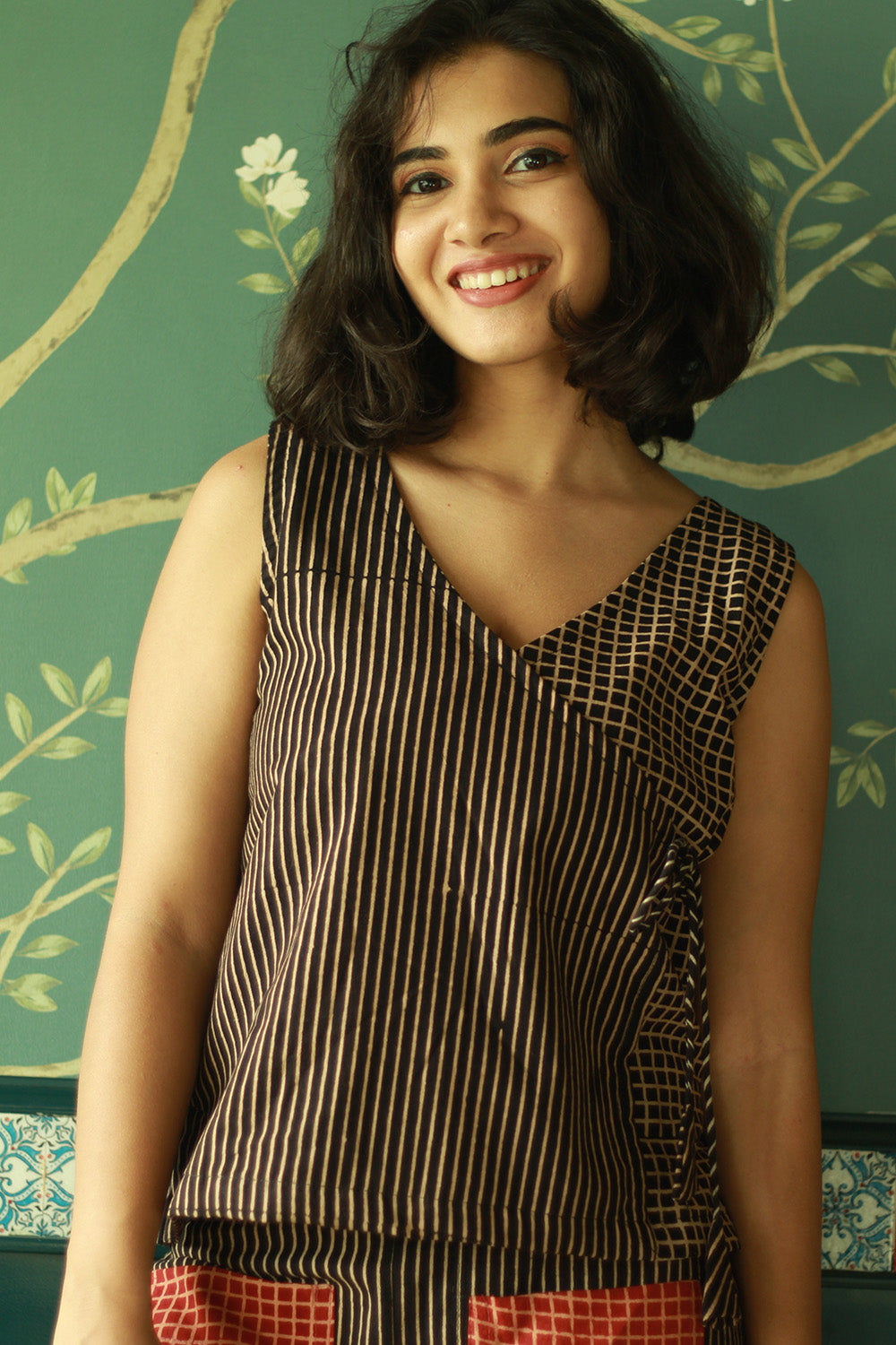 Dhaariyan | Aabroo | Sleeveless Angarkha Crop Top | Noir Ajrakh