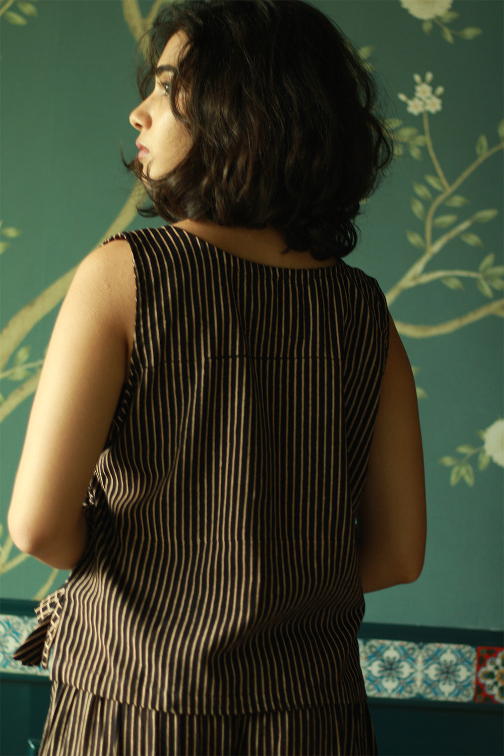 Dhaariyan | Aabroo | Sleeveless Angarkha Crop Top | Noir Ajrakh