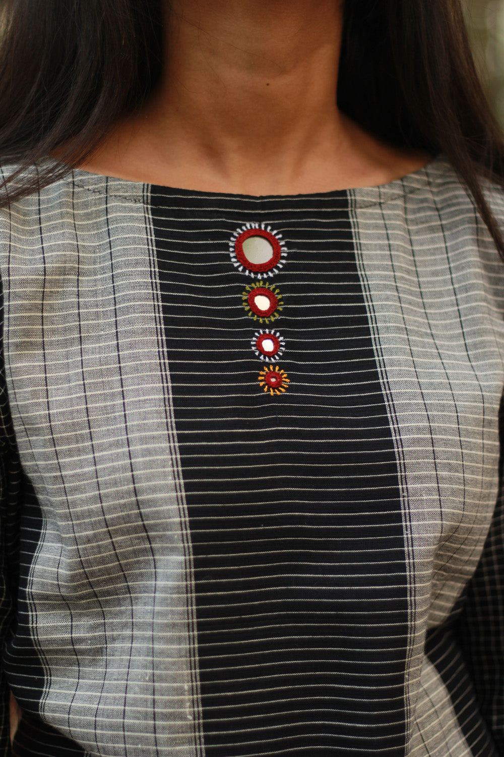 Gor Banjara | Embroidered Patteda Anchu Crop Top | Slate