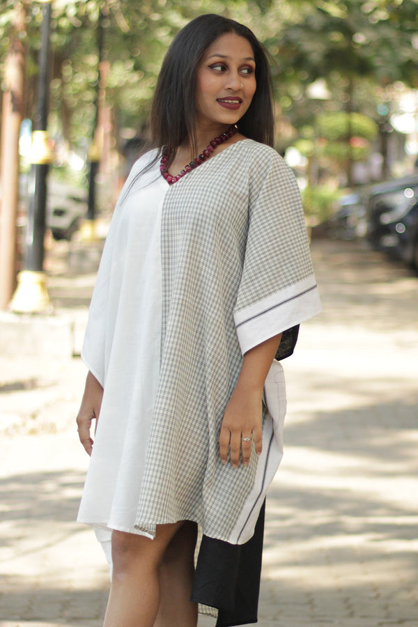 Aasmi | Hi-Lo Kaftan Dress  | Patteda Anchu Black & White