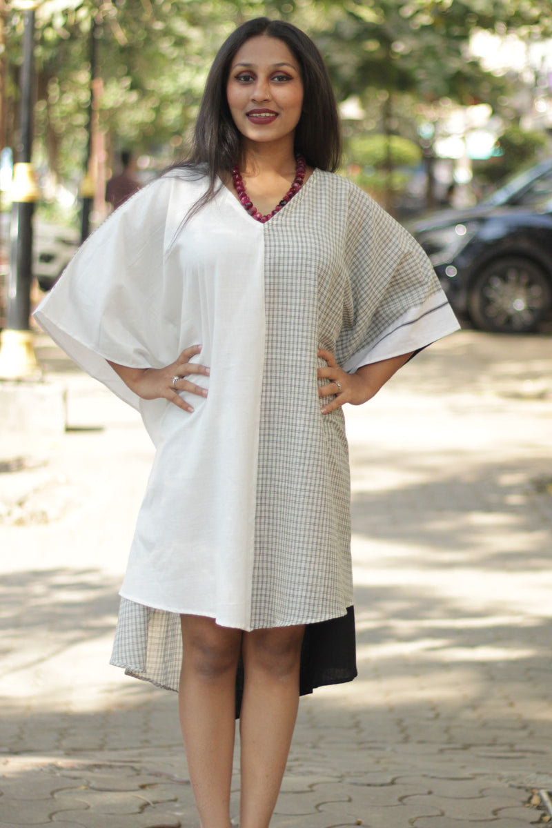 Aasmi | Hi-Lo Kaftan Dress  | Patteda Anchu Black & White