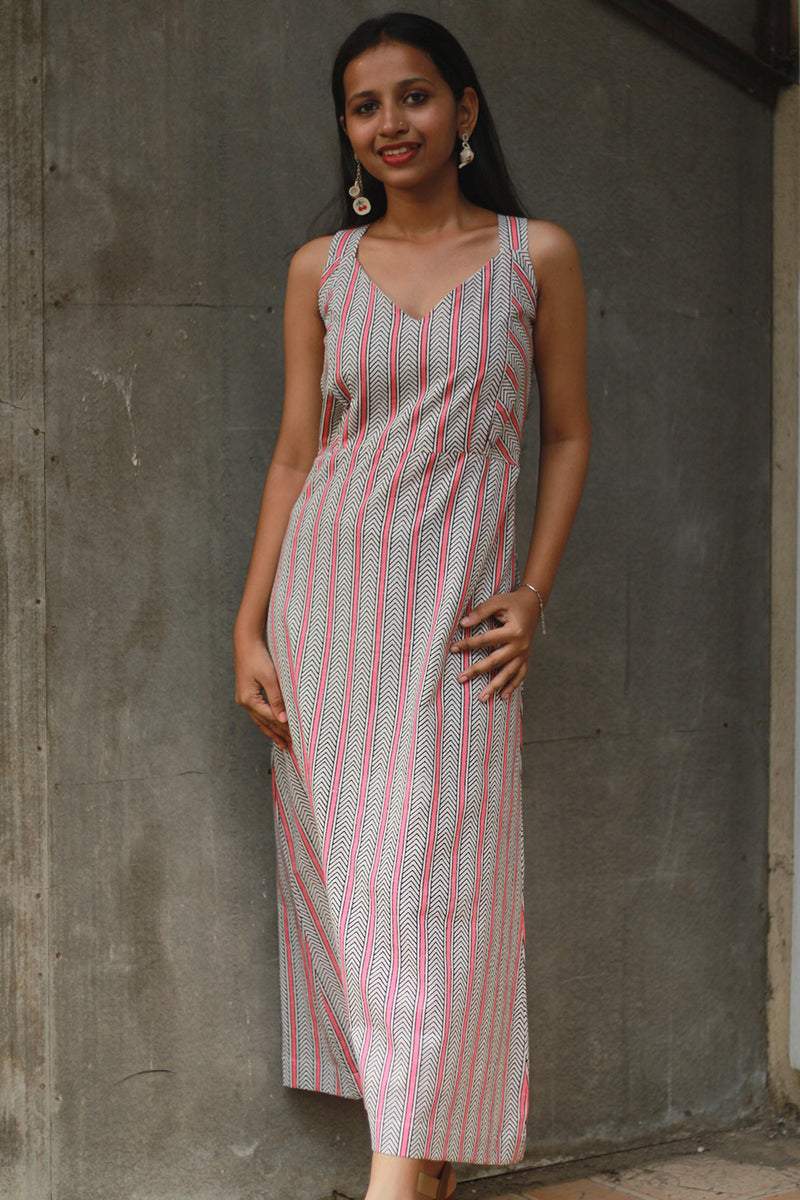 Mili | Sleeveless Dress | White and Peach Sanganeri