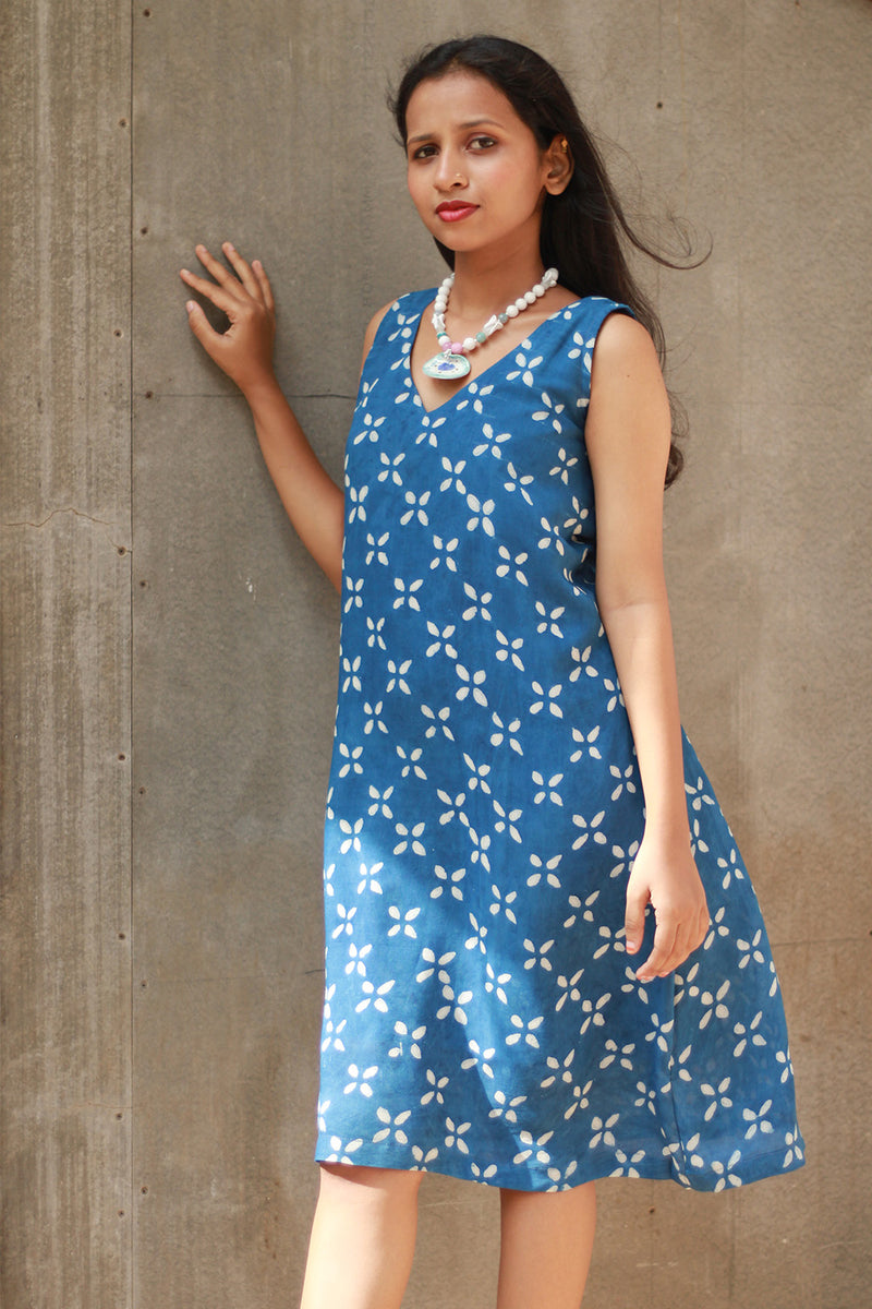 Noor | Sleeveless Modal Dress | Indigo