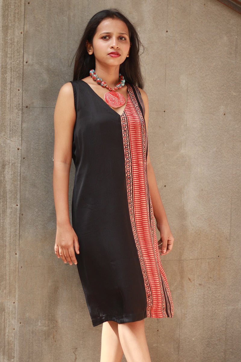 Noor | Sleeveless Modal Dress | Noir with Madder Stripes Ajrakh