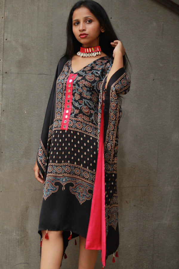 Banjara Sitaara | Modal Silk Kaftan | Noir Floral Ajrakh
