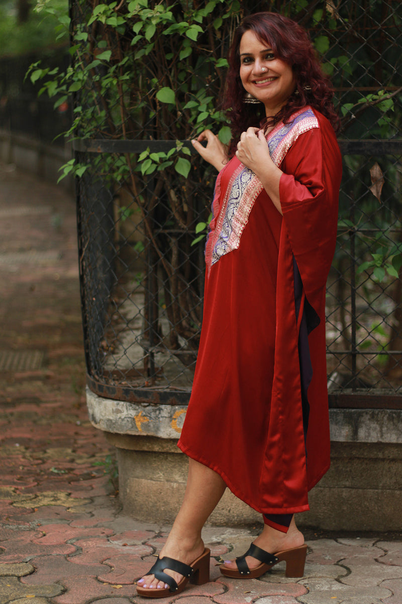 Banarasi Sitaara | Modal Silk Kaftan | Maroon