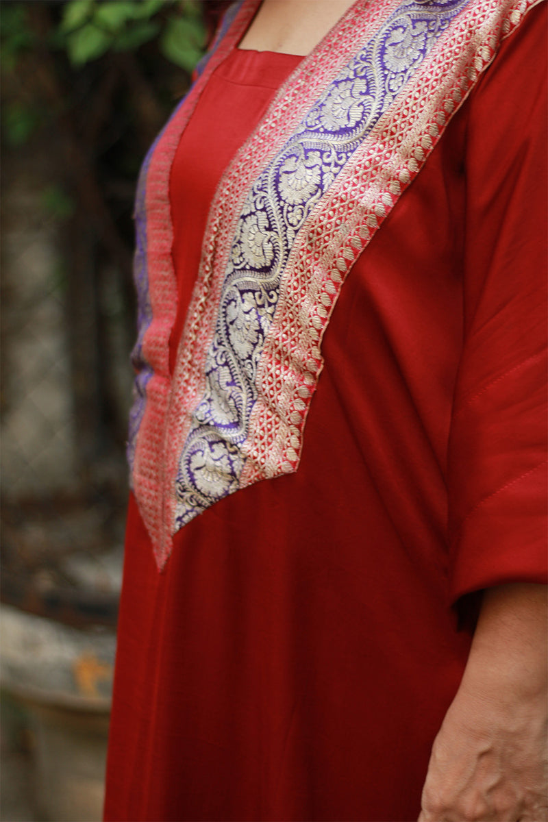 Banarasi Sitaara | Modal Silk Kaftan | Maroon