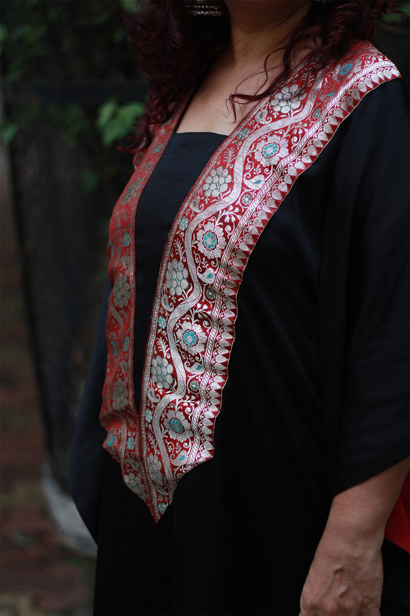 Banarasi Sitaara | Modal Silk Kaftan | Noir