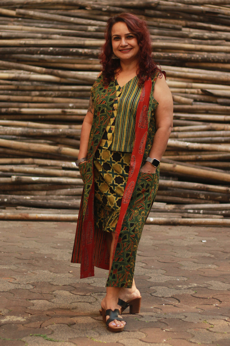 Dohra | Reversible Jacket | Rust Cypress /  Green Floral Ajrakh